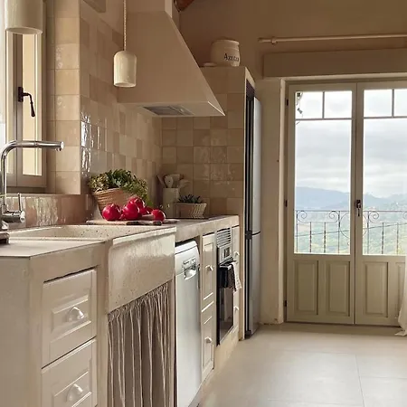 Caseria De Valeri Casa El Lagar *