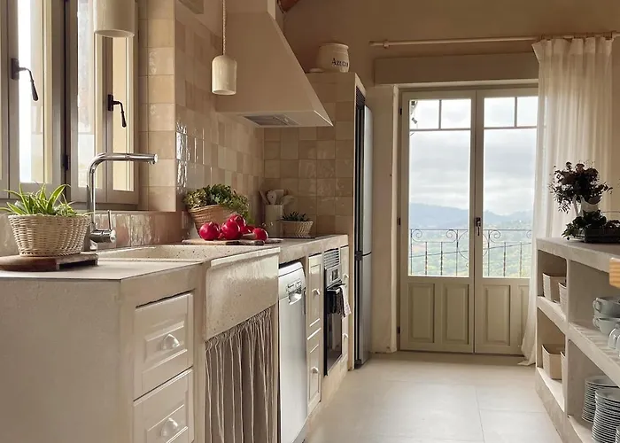 Caseria De Valeri Casa El Lagar *