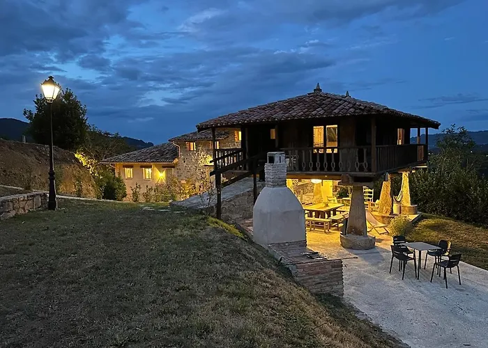 Ferienhaus Caseria De Valeri Casa El Lagar Villaviciosa (Asturias)