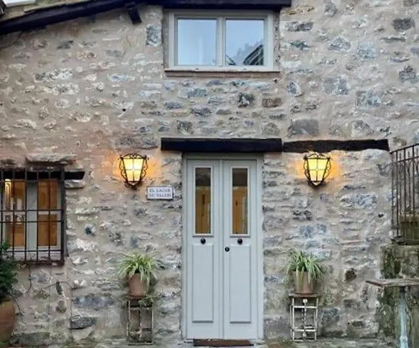 Ferienhaus Caseria De Valeri Casa El Lagar Villaviciosa (Asturias)